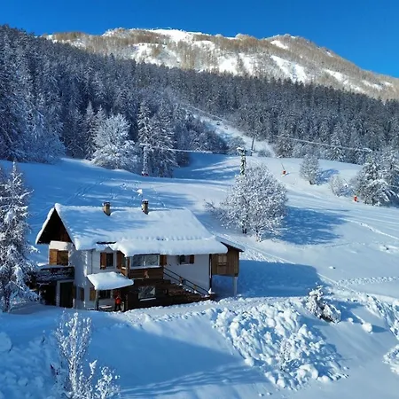 Ete-hiver Sur Les Pistes Du Seignus D'allos ラ・フー